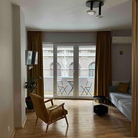 Double Studio Near University Square - 2 Balconies 부쿠레슈티 외부 사진