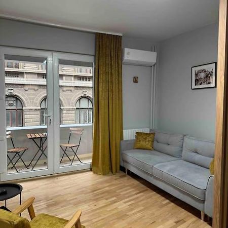 Double Studio Near University Square - 2 Balconies 부쿠레슈티 외부 사진