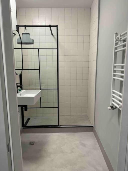 Double Studio Near University Square - 2 Balconies 부쿠레슈티 외부 사진